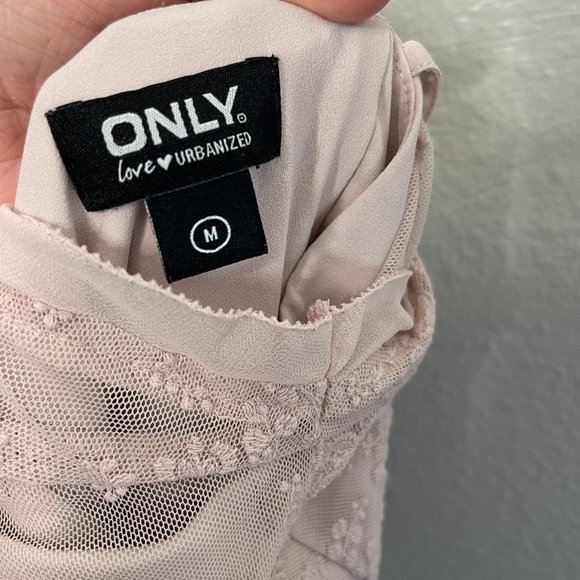 ONLY LOVE URBANIZED dahlia lace embroidered dress M - Picture 6 of 11